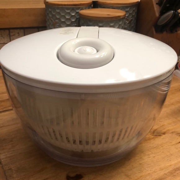 Pampered Chef Kitchen Pampered Chef Salad Spinner Poshmark